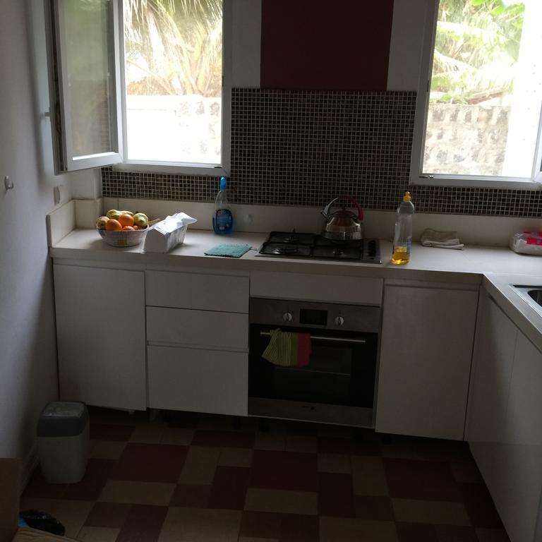Chez Momar, Surf Trip Apartment Dakar Ngoại thất bức ảnh