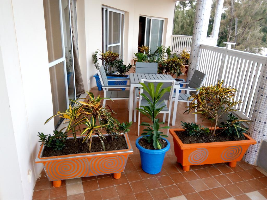 Chez Momar, Surf Trip Apartment Dakar Ngoại thất bức ảnh